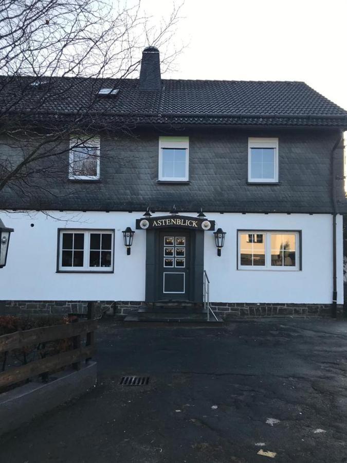 Вілла Ferienhaus Astenblick - Ideal Fuer Weihnachtsfeiern Und Familienfeiern Bietet Schlafplaetze Fuer Bis Zu 35 Personen Вінтерберг Екстер'єр фото